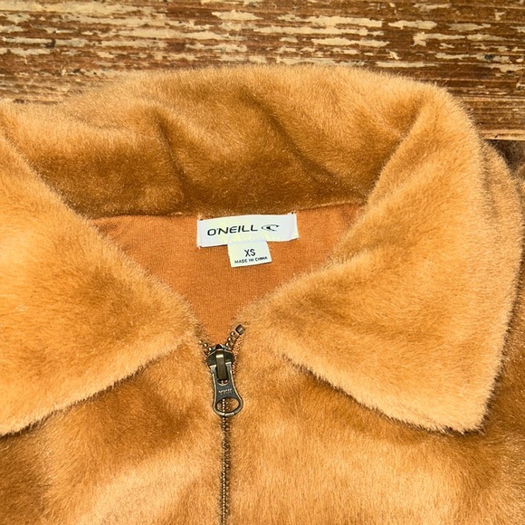 Brown O’Neill fuzzy jacket size xs - Picture 2 of 6